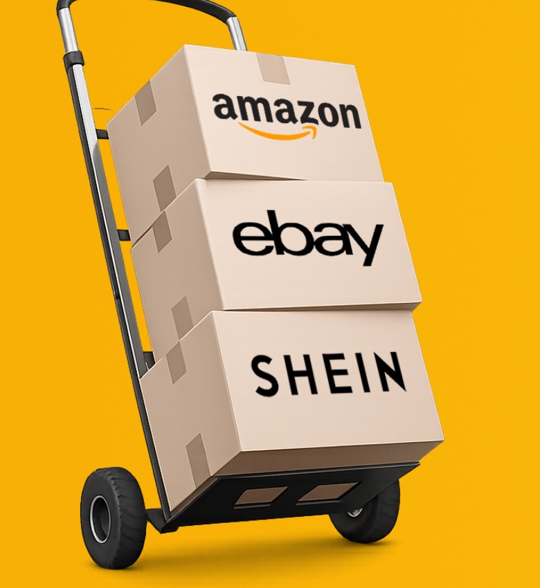 Carretilla con paquetes de Amazon, eBay y SHEIN